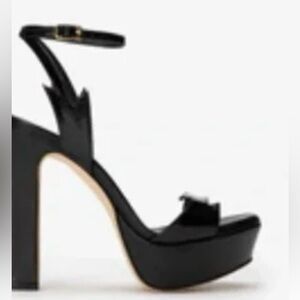 Tamara Mellon Comet 130